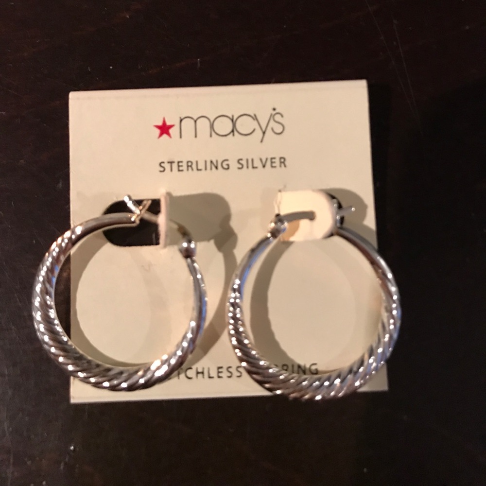 NWT Macy’s Sterling Silver Small Hoop Earrings